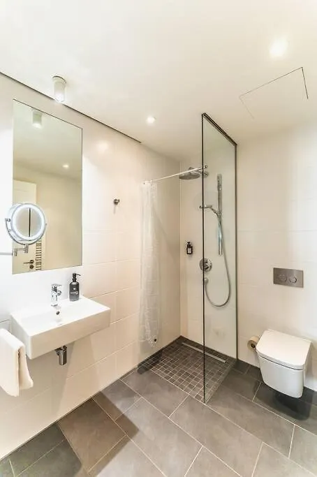 Tip! 120 Qm Apartment Direkt Am Neumarkt Dresden Germany