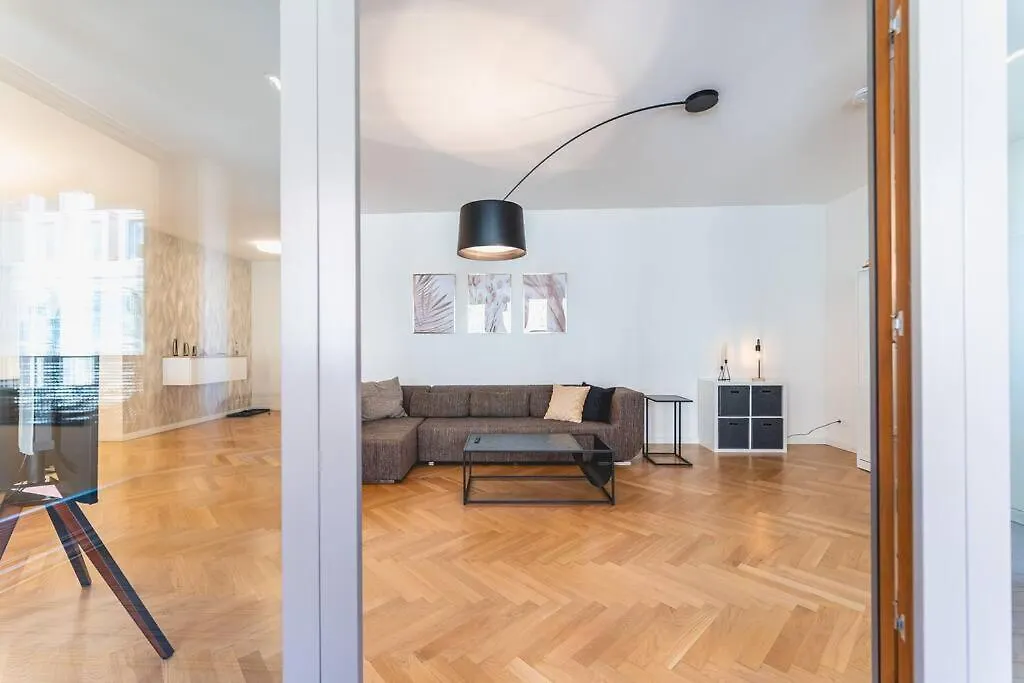 Tip! 120 Qm Apartment Direkt Am Neumarkt Dresden 0*,
